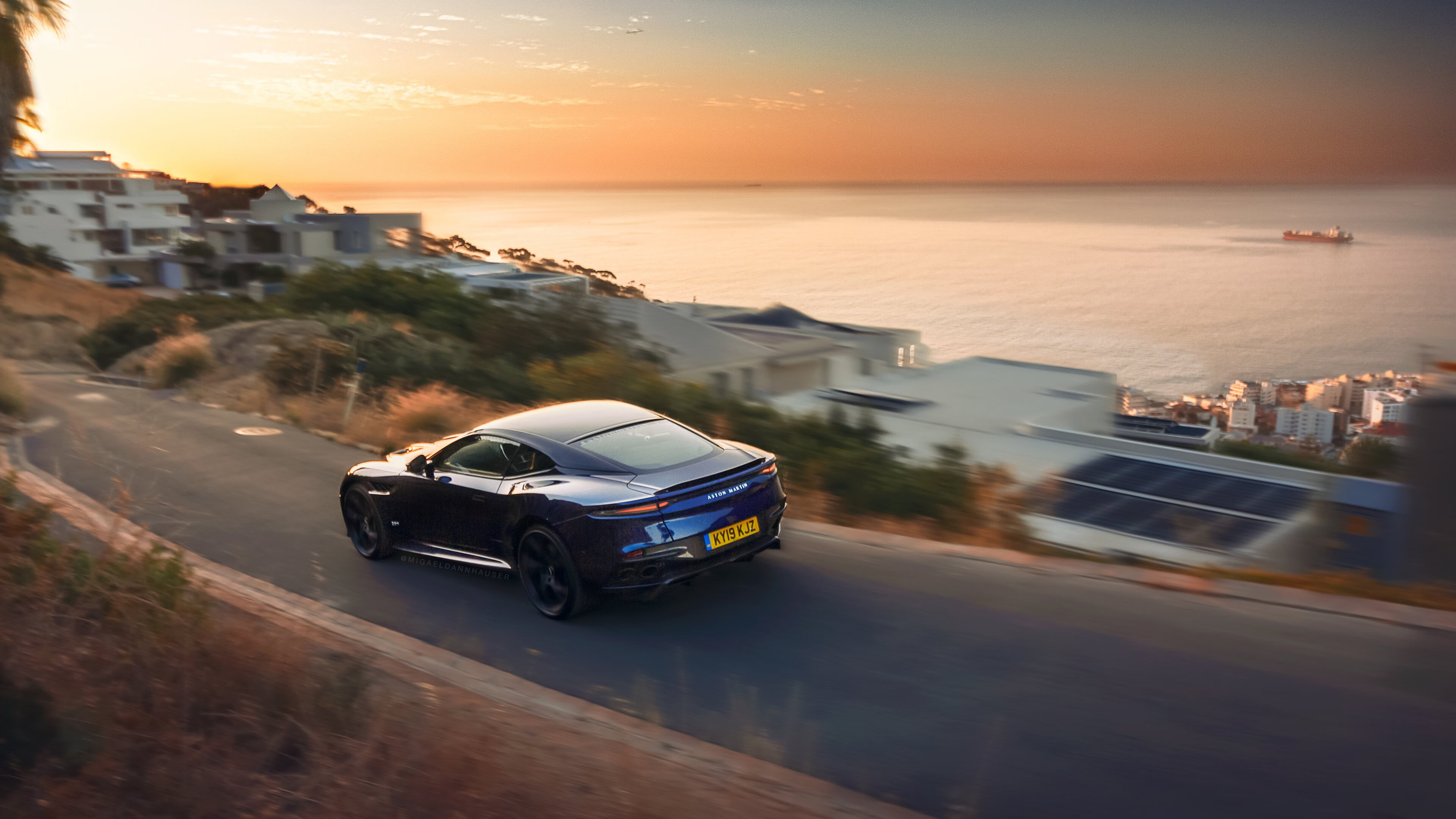 开云体育网页版入口-青少年“拼搏奋进”公益志愿者在全国多个城市开展青春助力公益行动