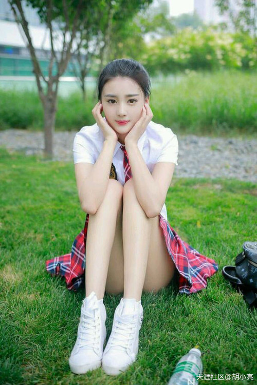 开云APP-拉斐尔·纳达尔宣布退役，结束辉煌职业生涯，拉斐尔-纳达尔